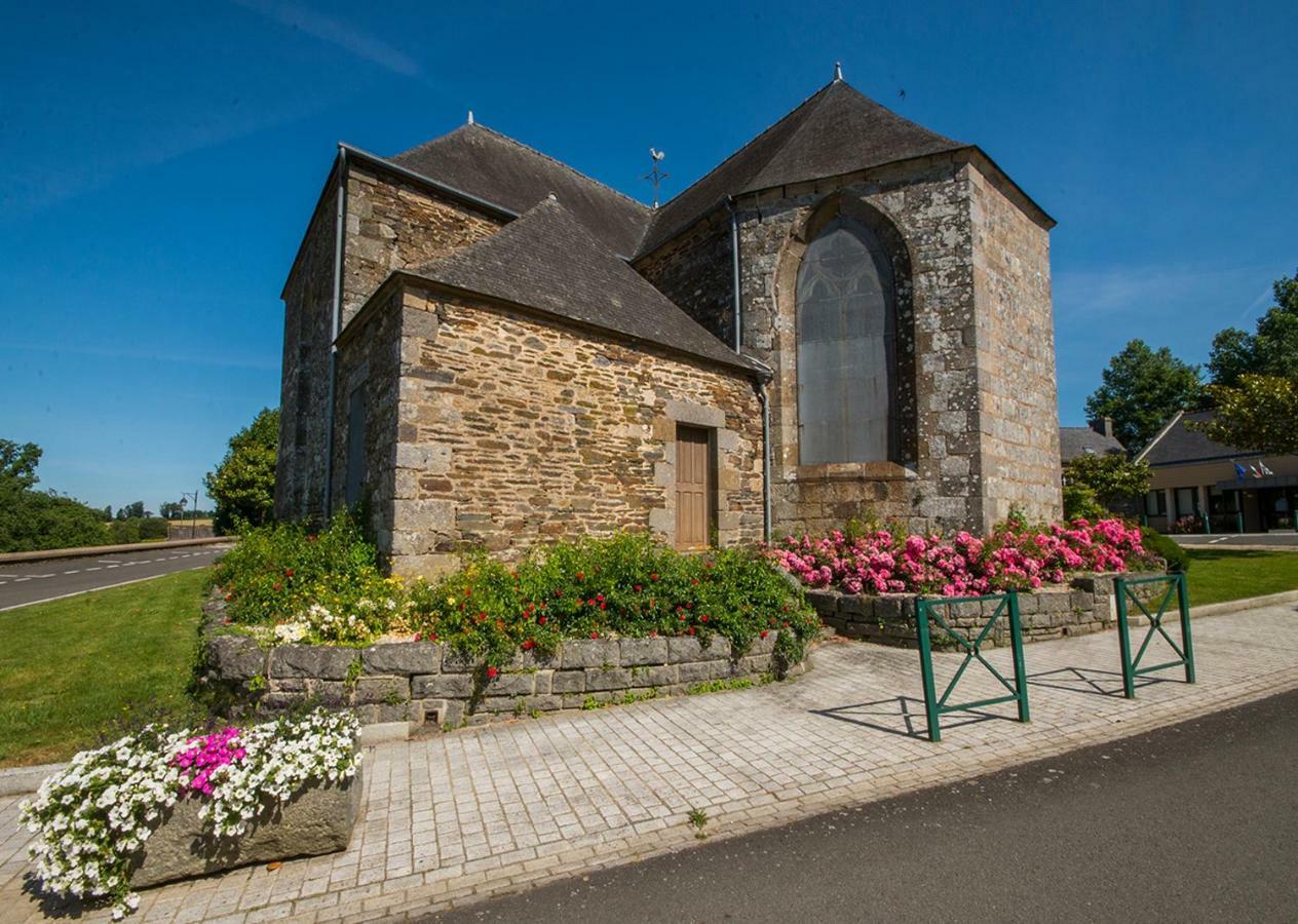 Auberge Le Canard Qui Rit Plelauff Luaran gambar